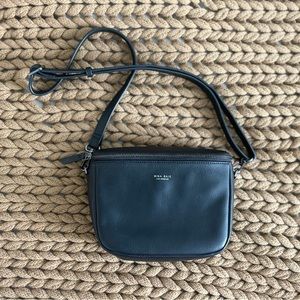 Mina Baie Leather Black GM Fanny